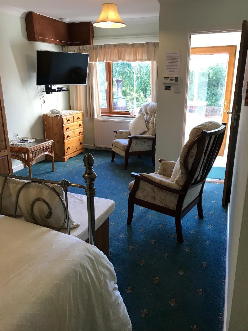 Orchard Manor Hotell Probus Eksteriør bilde